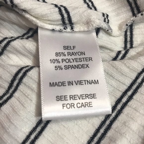 CHARLOTTE RUSSE Long Sleeve Top Shirt/ Size: XL - Picture 7 of 8